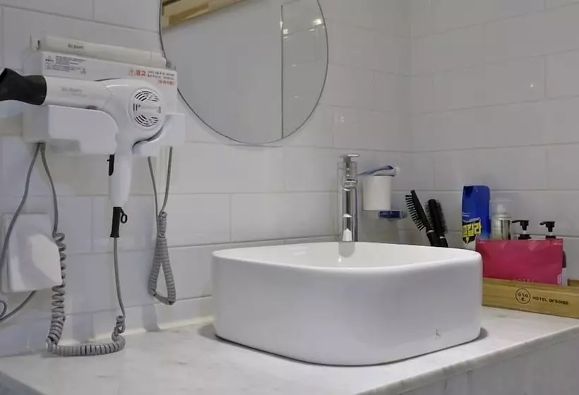 Hotelli Yeogieutte Dongdaegu