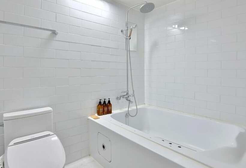 Hotel Yeogieutte Dongdaegu