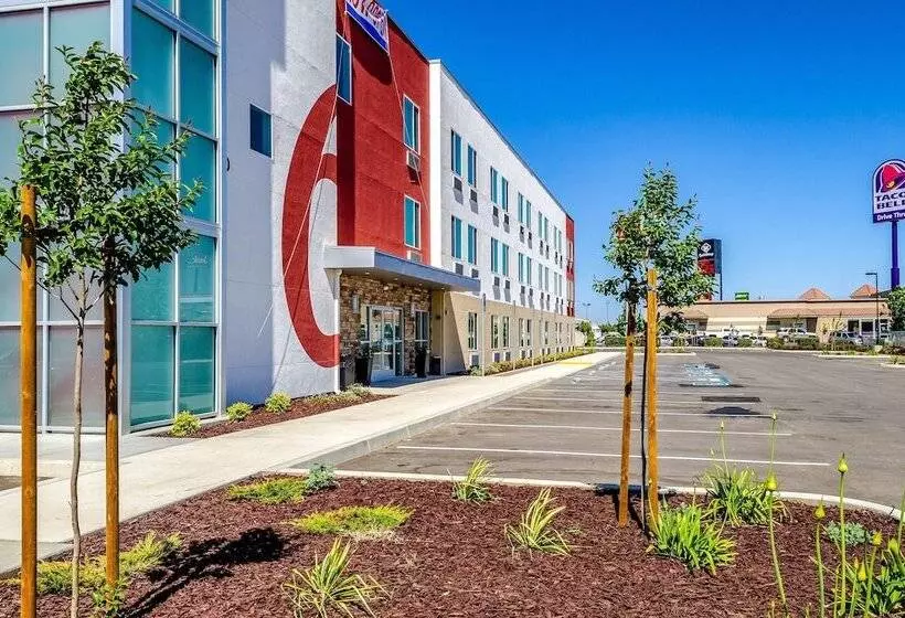 Motel 6 Livingston, Ca   Merced County