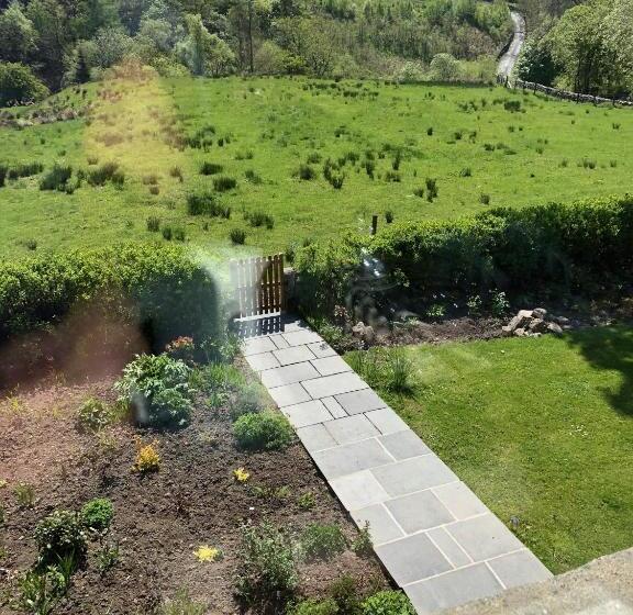 Dale House Barn And B&b