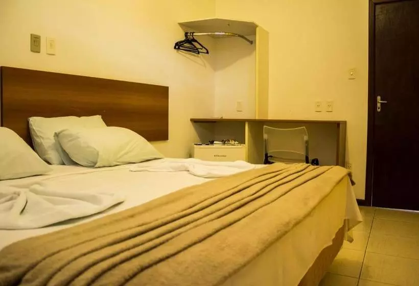 ホテル Pousada Trevo