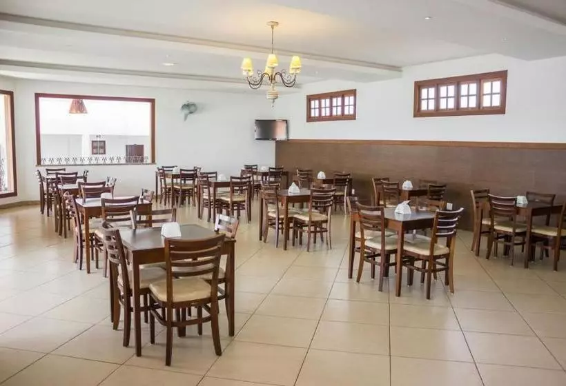 ホテル Pousada Trevo