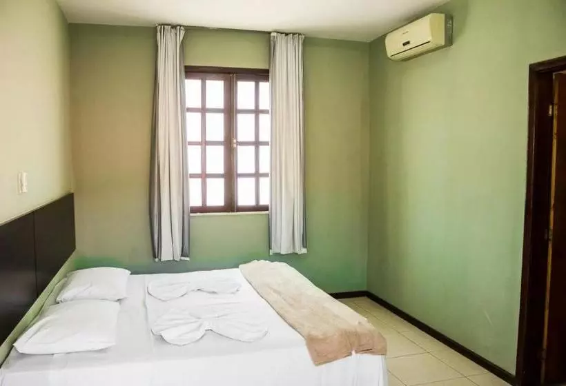 ホテル Pousada Trevo