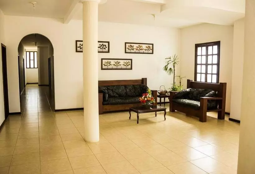 ホテル Pousada Trevo