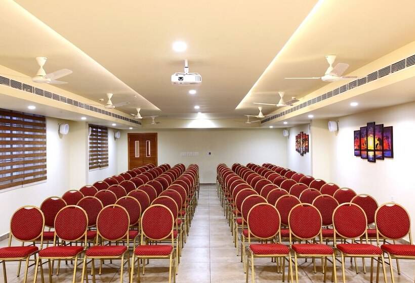 ホテル Woodnote Thekkady