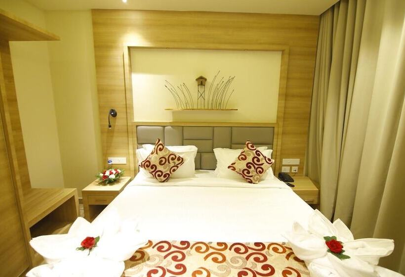 ホテル Woodnote Thekkady