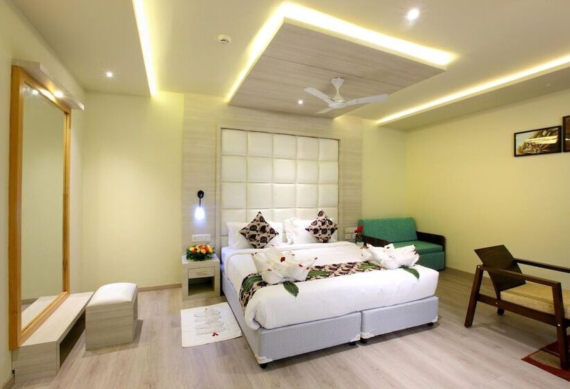 ホテル Woodnote Thekkady