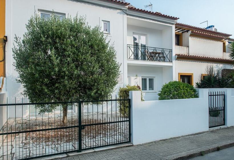 פנסיון Raminhos Guest House