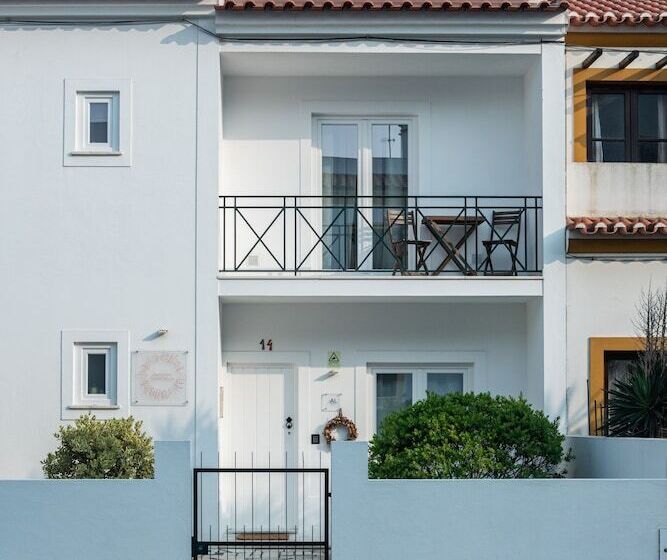 פנסיון Raminhos Guest House