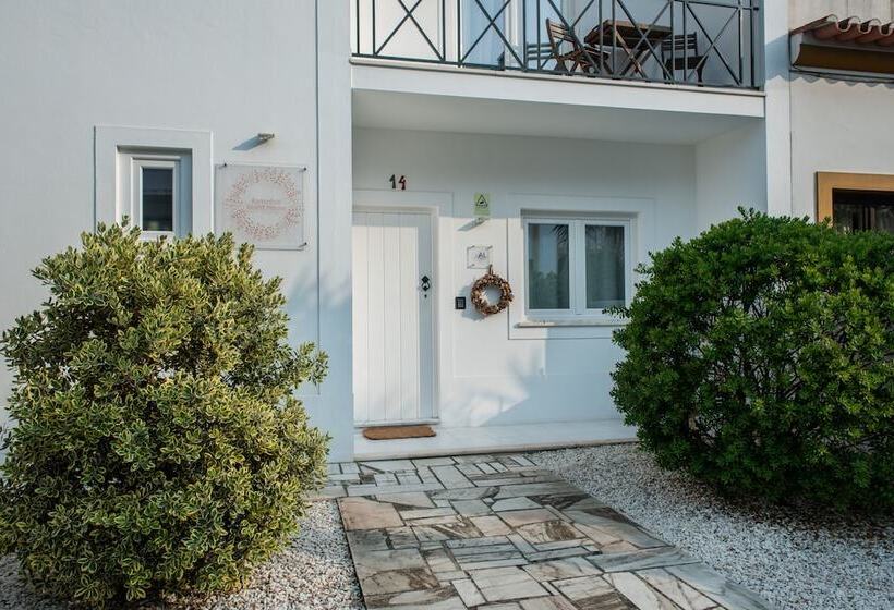 פנסיון Raminhos Guest House