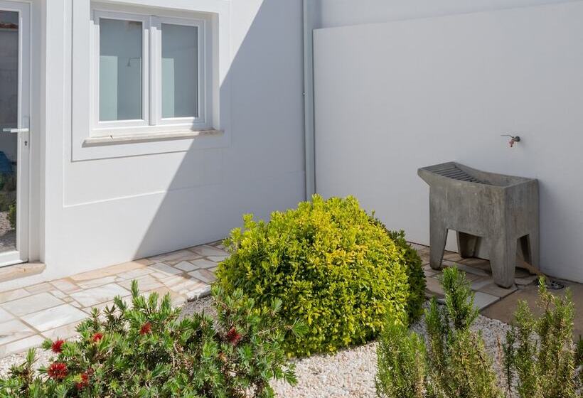 פנסיון Raminhos Guest House