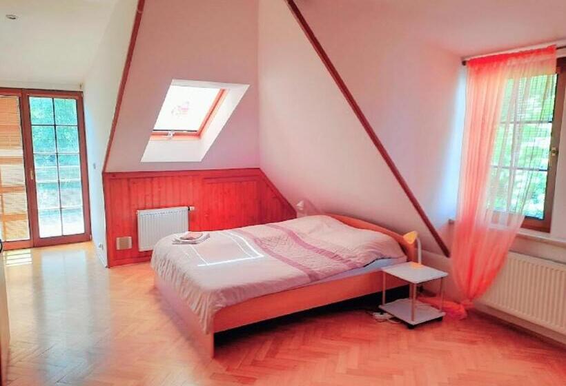 هاستل Fairy Tale Prague From Lev I Sova