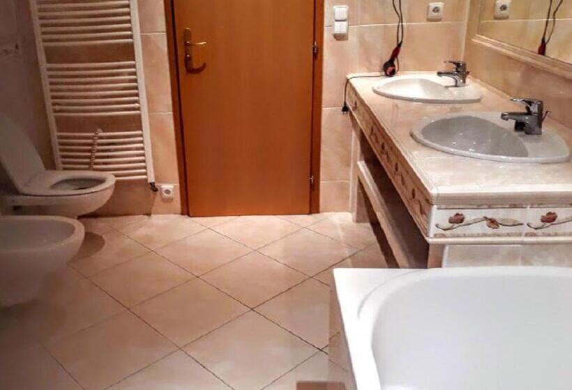 هاستل Fairy Tale Prague From Lev I Sova