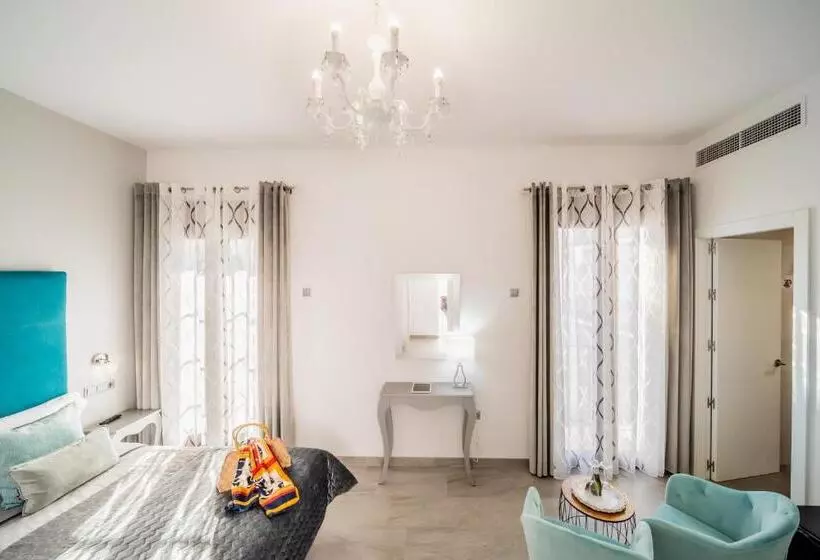 ホテル Amphora Alojamiento Ecija