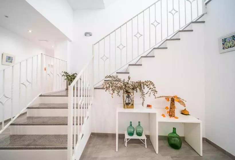 ホテル Amphora Alojamiento Ecija