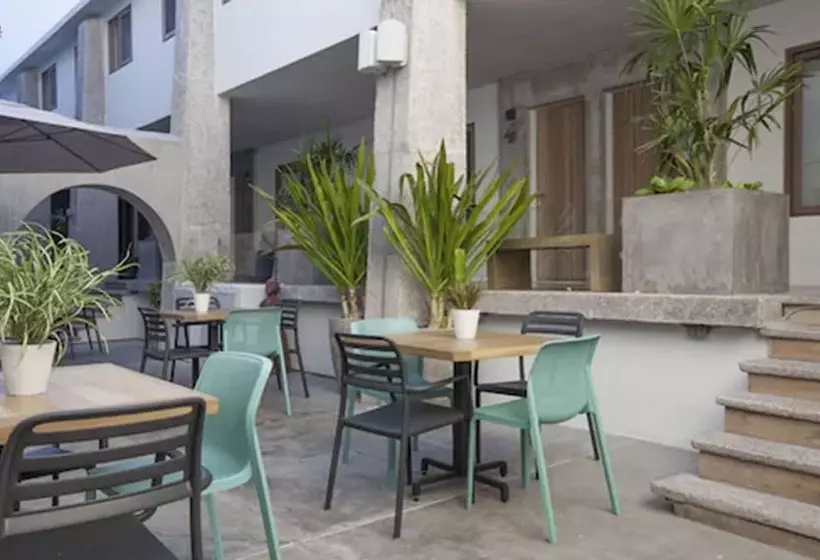 Hotelli Casa Al Mar