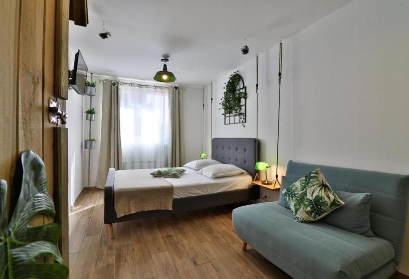 호텔 Hôtel La Bastide