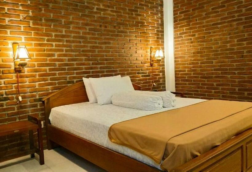 پانسیون Genthong Homestay