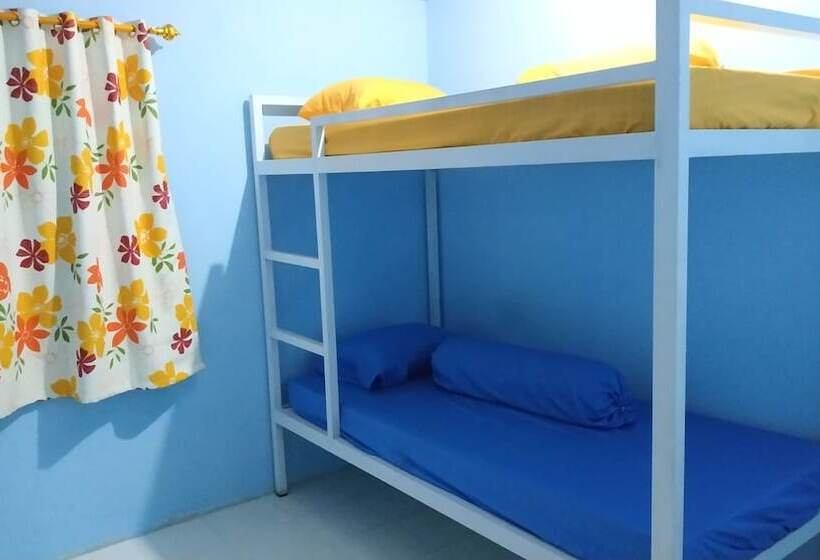 پانسیون Genthong Homestay