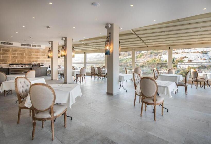 هتل Cesca S Boutique