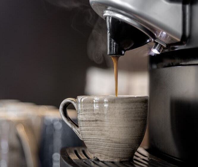 هتل Intelier Victoria