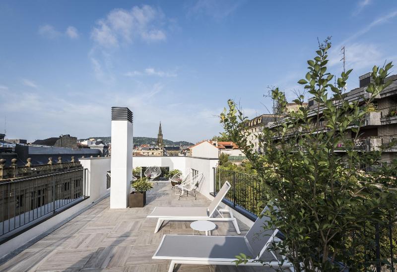 هتل Intelier Victoria