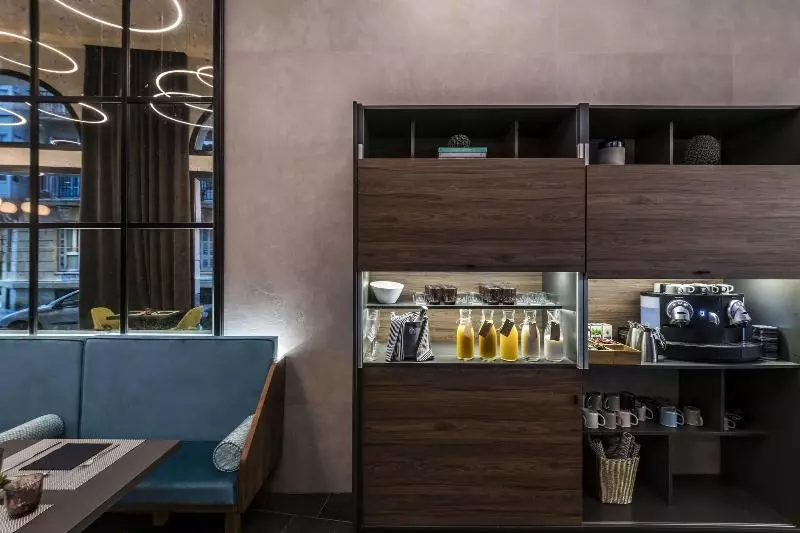 ホテル Intelier Victoria