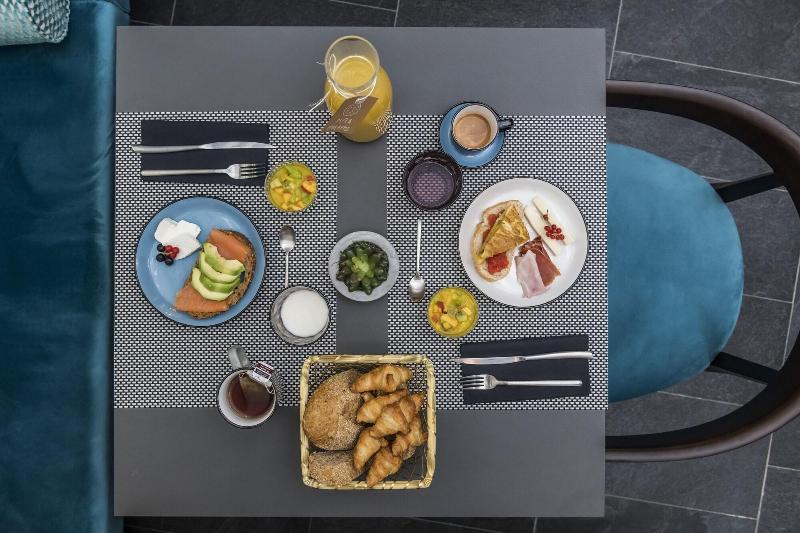 هتل Intelier Victoria