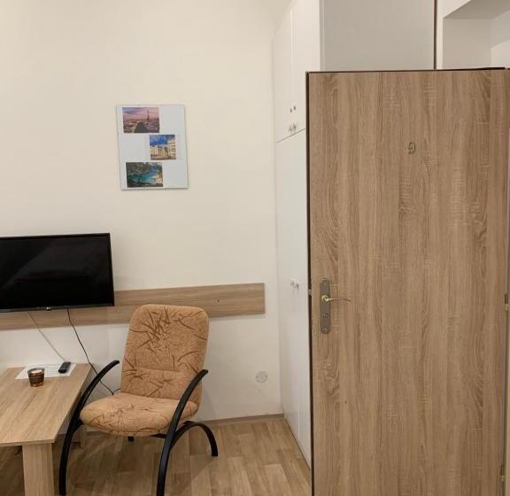 膳宿费 Penzion Mar