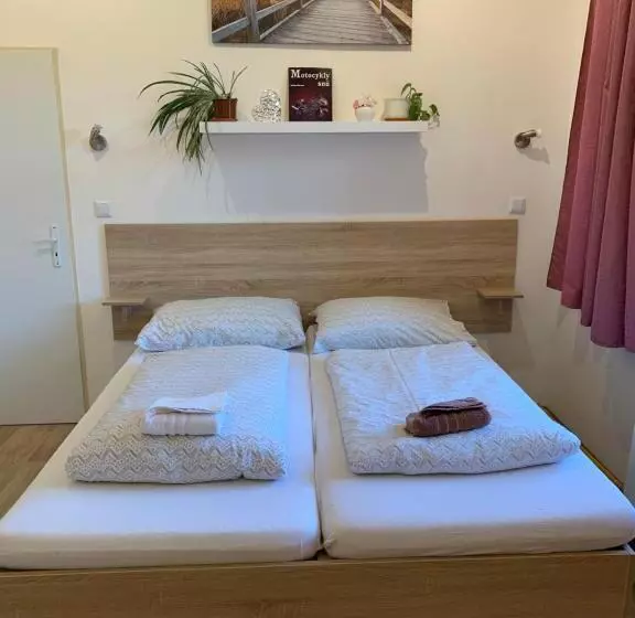 Majatalo Penzion Mar