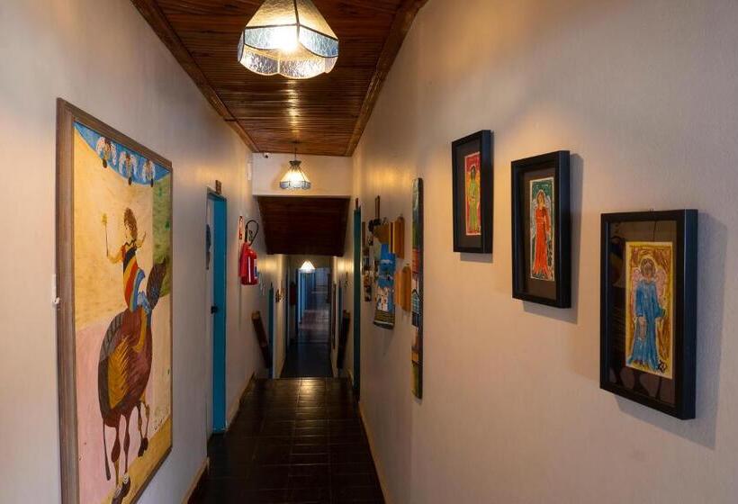 پانسیون Pousada Das Cavalhadas