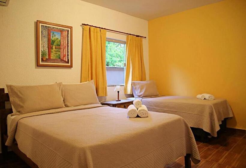 پانسیون Pousada Das Cavalhadas