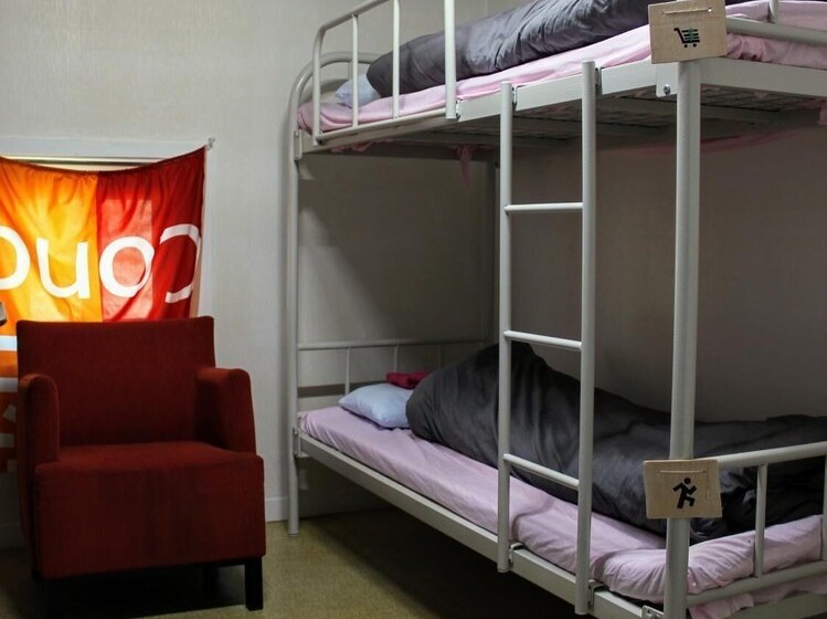 Redo Backpackers Hostel