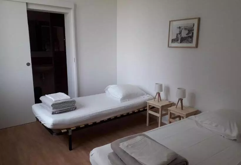 Retkeilymaja Gîte Les Pingouins Du Phare