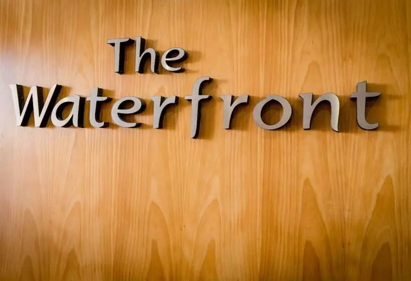 ホテル The Waterfront