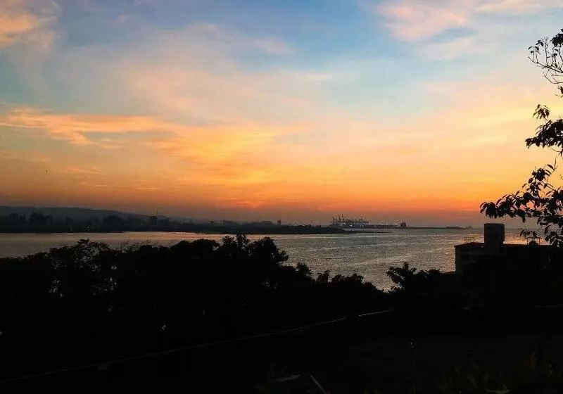 پانسیون 夕說淡水民宿