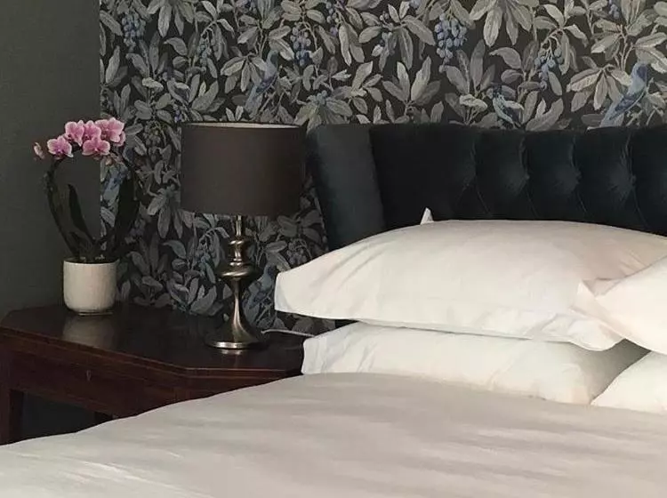 ペンション Woodcroft House