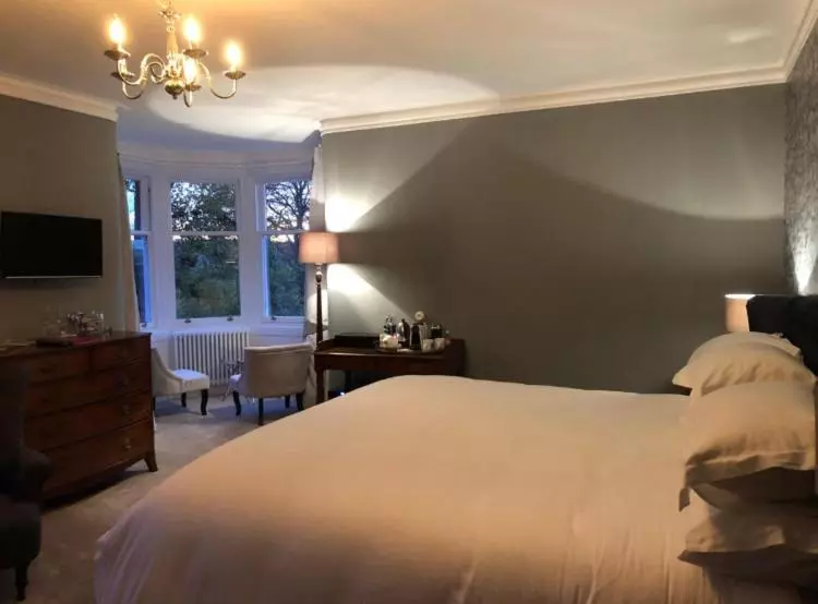 ペンション Woodcroft House