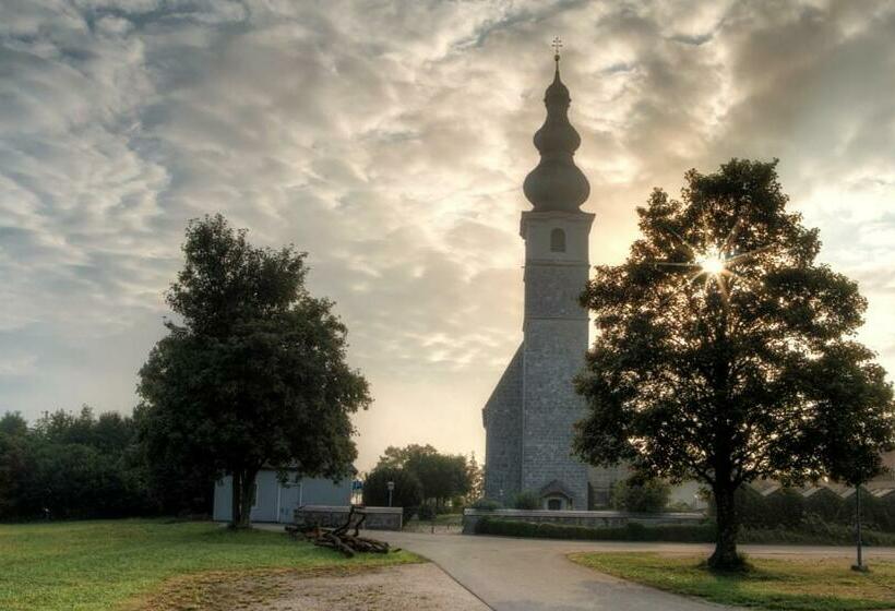Retkeilymaja Gasthof Gruber