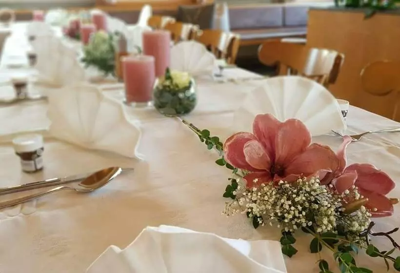 Retkeilymaja Gasthof Gruber