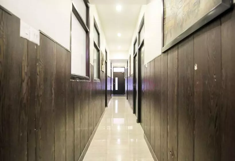 Fabhotel Solitaire Inn