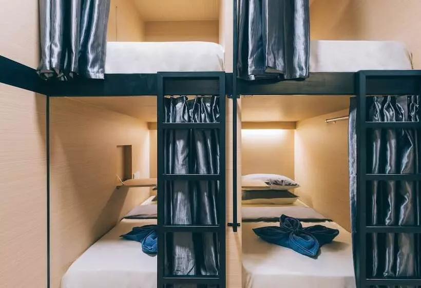 Capsule Hotel Wanderloft Capsule Hostel