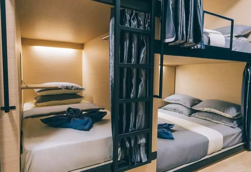 Capsule Hotel Wanderloft Capsule Hostel