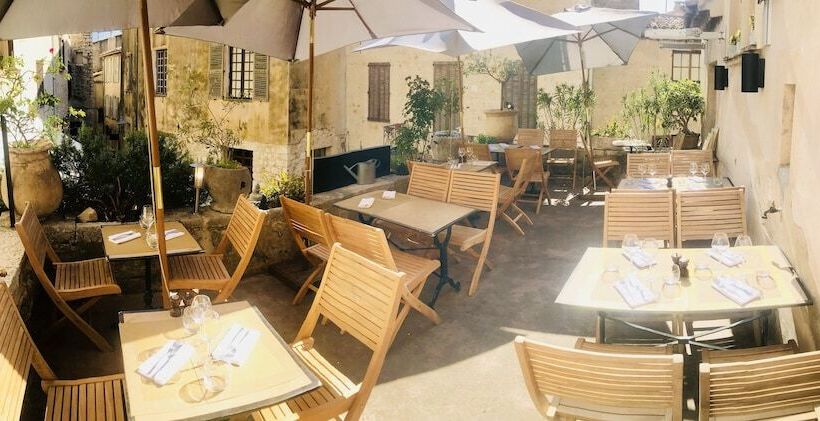 هتل Hostellerie De La Fontaine