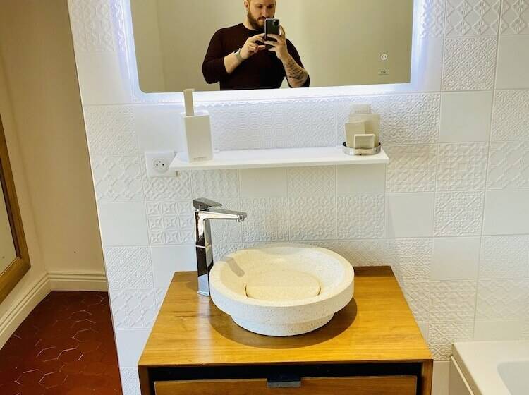 هتل Hostellerie De La Fontaine