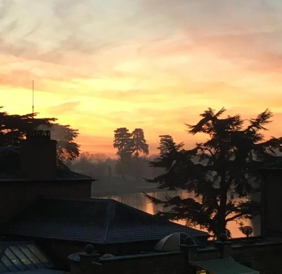 酒店 Melbourne Lodge