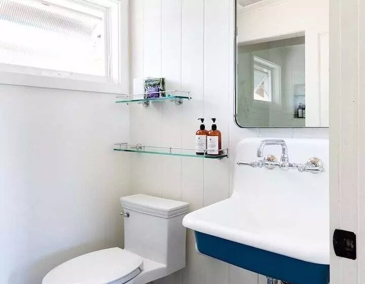 Hotelli Skyview Los Alamos  21 & Over Pool