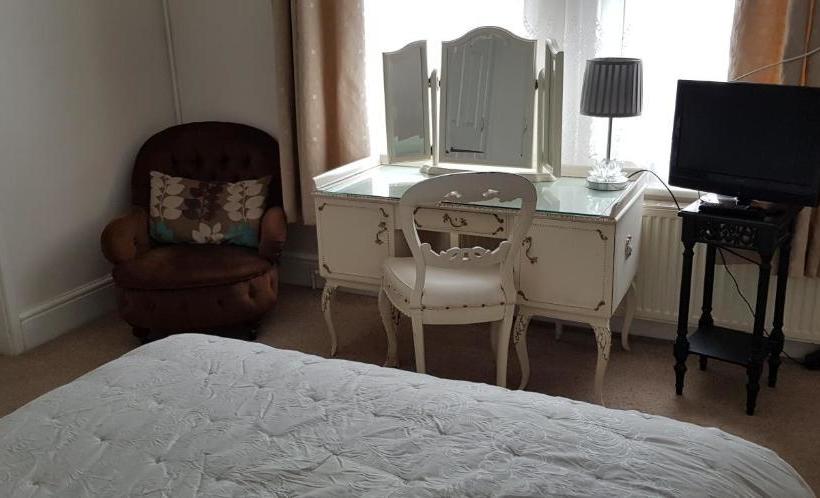 펜션 Avon Manor Guest House