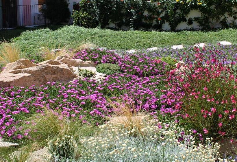 Ahr Leonis Residence La Maddalena