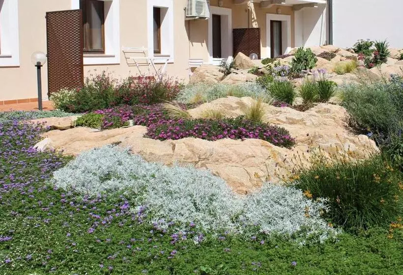 Ahr Leonis Residence La Maddalena